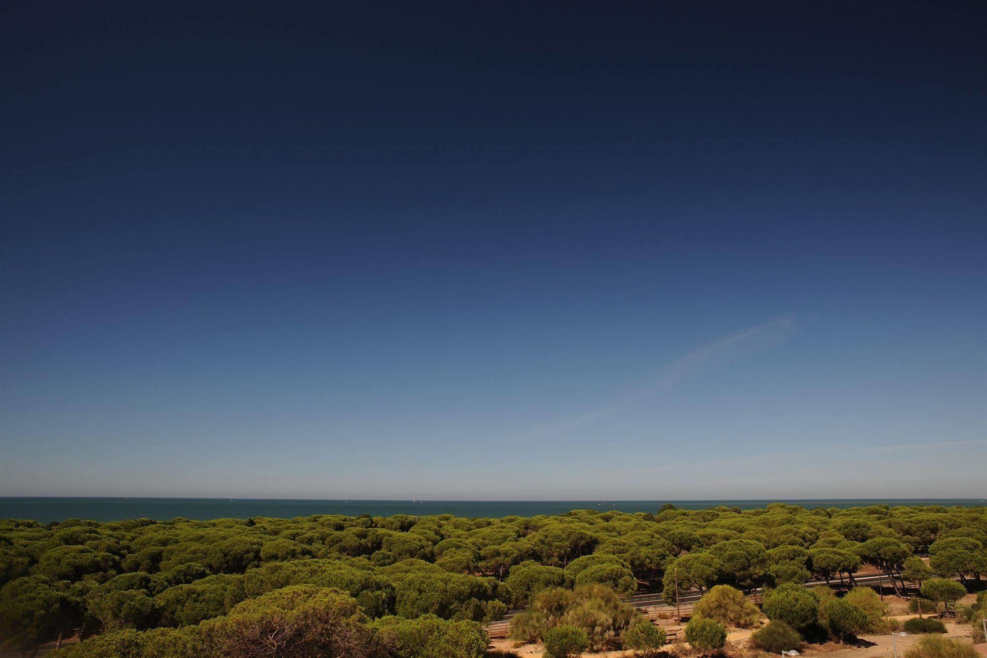 Leo Deluxe Punta Umbria (Adults Only) Apartment Exterior photo