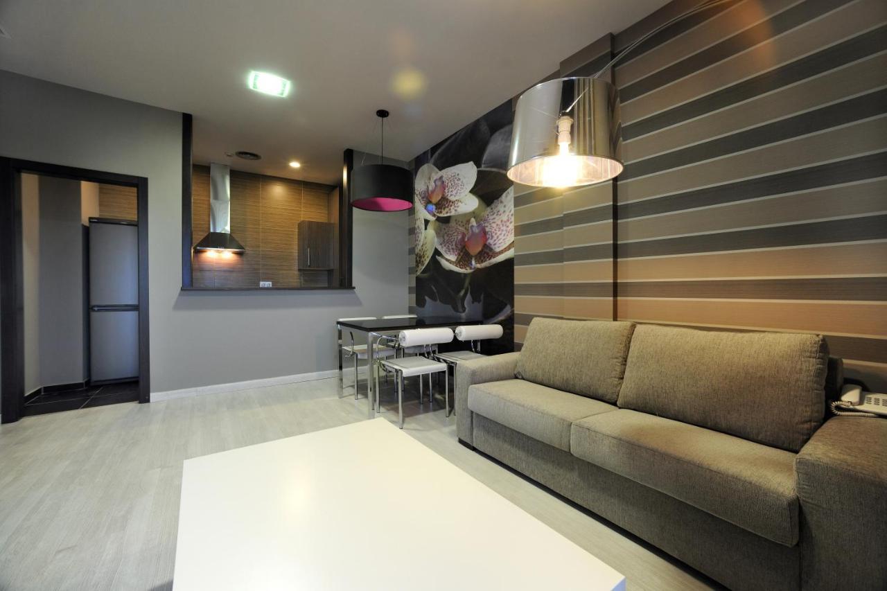 Leo Deluxe Punta Umbria (Adults Only) Apartment Exterior photo