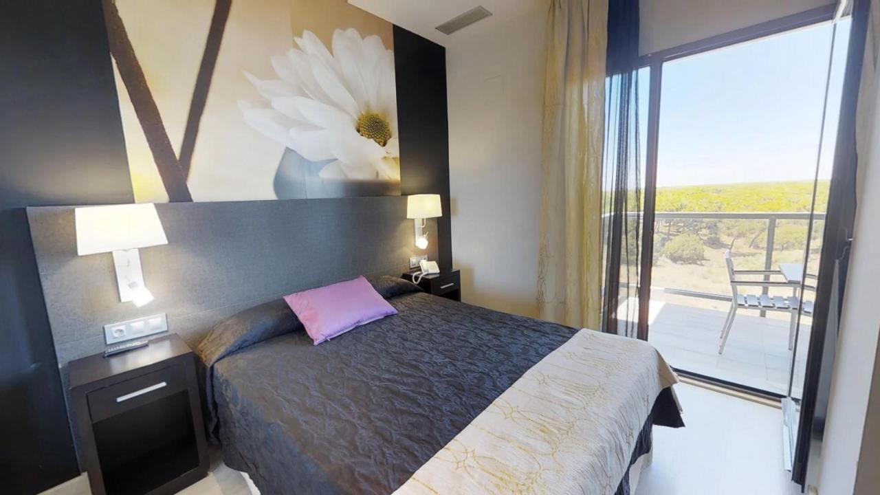 Leo Deluxe Punta Umbria (Adults Only) Apartment Exterior photo